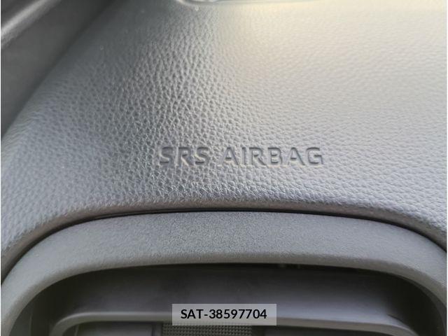 Toyota YARIS 2023-10 8883147-19