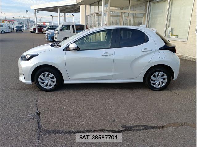 Toyota YARIS 2023-10 8883147-4