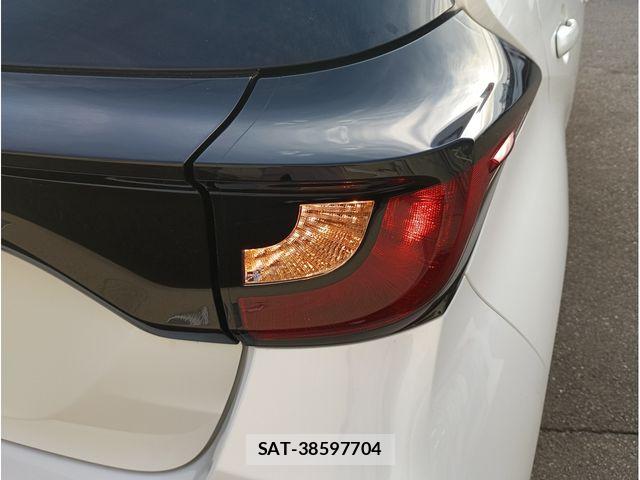 Toyota YARIS 2023-10 8883147-6