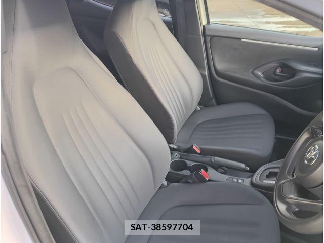 Toyota YARIS 2023-10 8883147-8