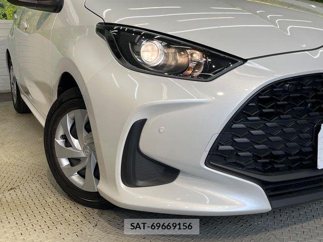 Toyota YARIS 2024-07 8883135-12