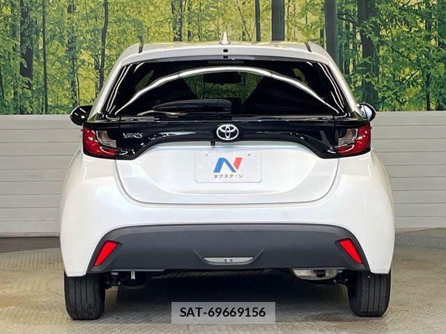 Toyota YARIS 2024-07 8883135-15
