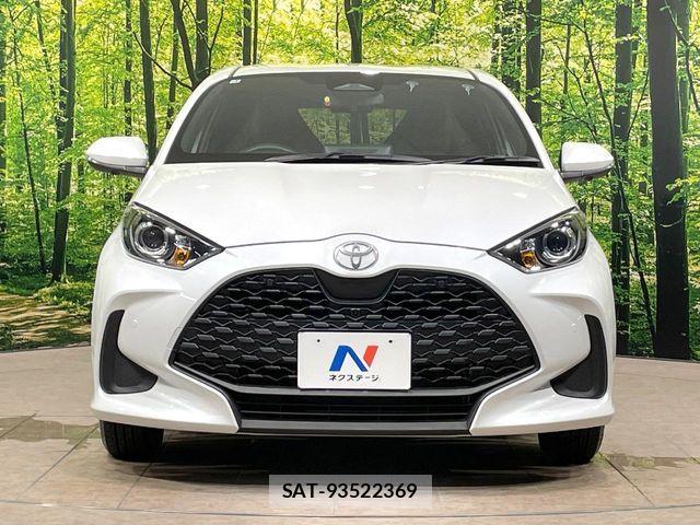 Toyota YARIS 2025-01 8883145-13