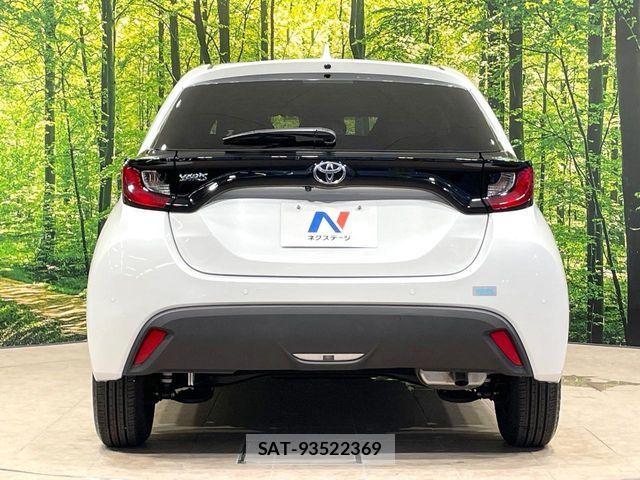 Toyota YARIS 2025-01 8883145-14
