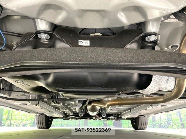 Toyota YARIS 2025-01 8883145-18