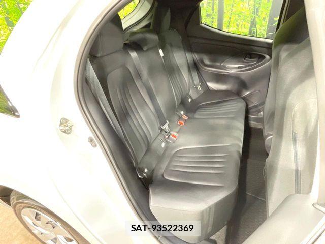 Toyota YARIS 2025-01 8883145-8