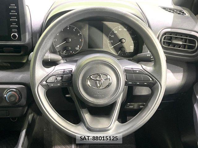 Toyota YARIS 2020-02 8883148-10