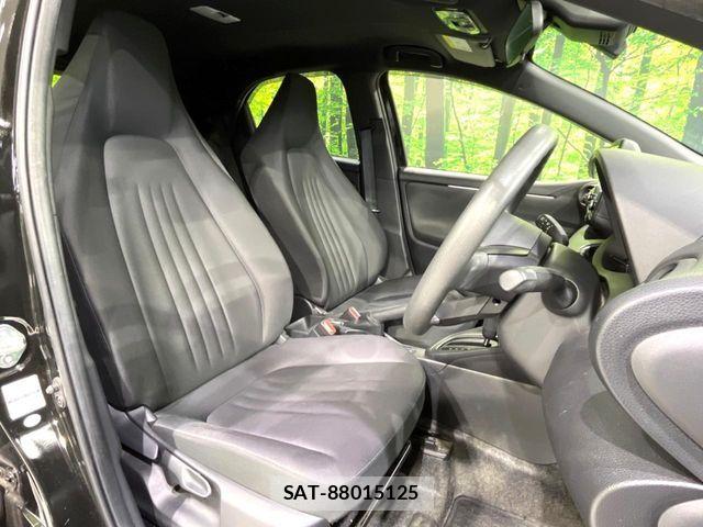 Toyota YARIS 2020-02 8883148-7