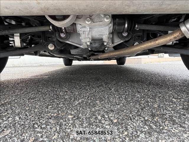 Toyota YARIS 2025-03 8883139-9