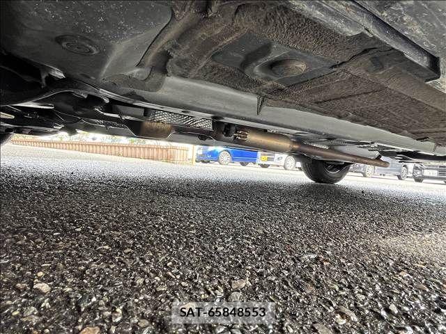 Toyota YARIS 2025-03 8883139-10