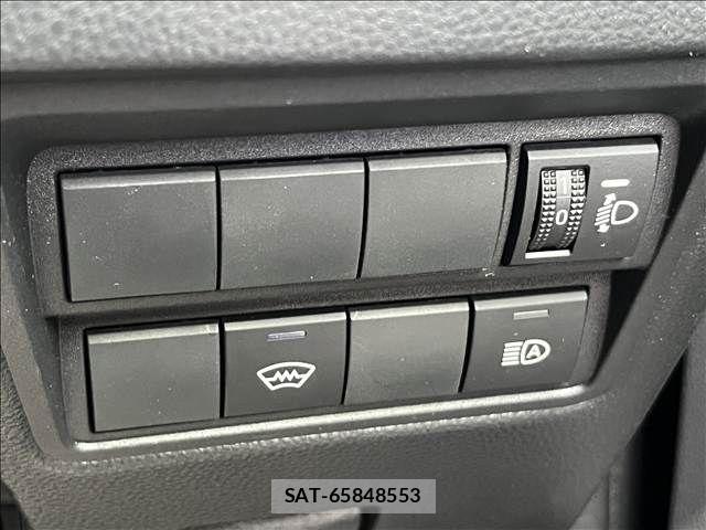 Toyota YARIS 2025-03 8883139-29