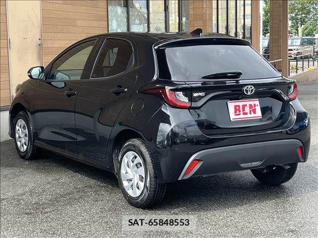 Toyota YARIS 2025-03 8883139-7