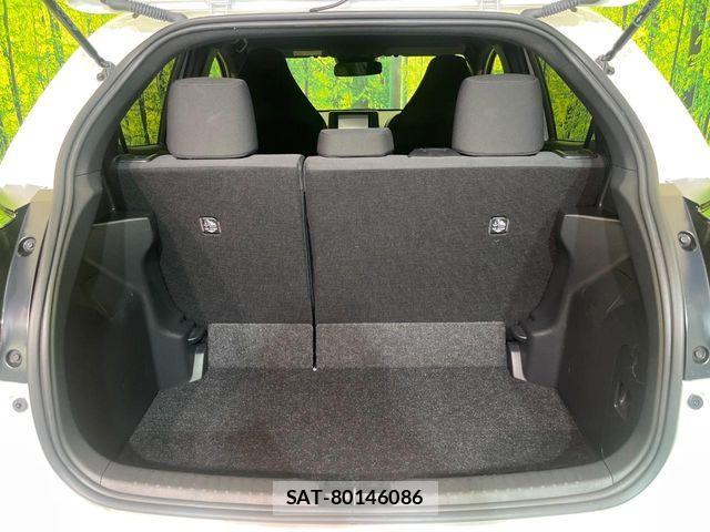 Toyota YARIS 2024-04 8883146-10