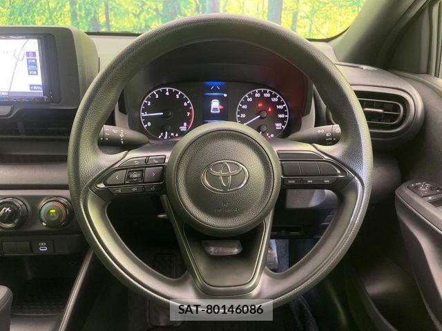 Toyota YARIS 2024-04 8883146-11