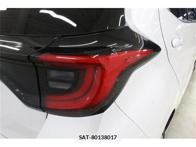 Toyota YARIS 2024-01 8883137-18