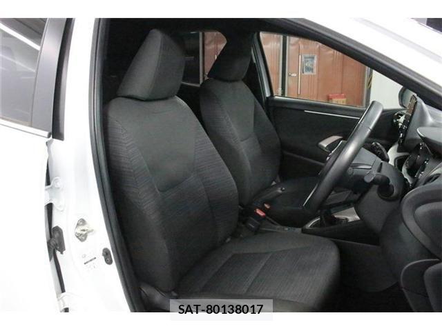 Toyota YARIS 2024-01 8883137-26