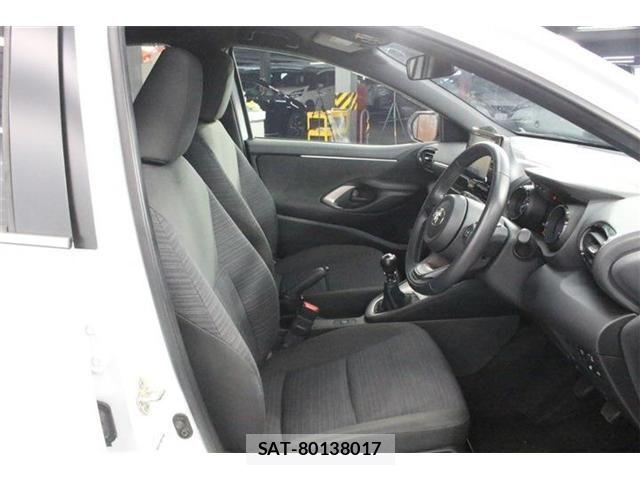 Toyota YARIS 2024-01 8883137-28