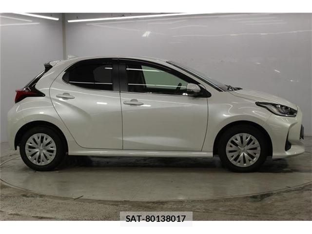 Toyota YARIS 2024-01 8883137-5
