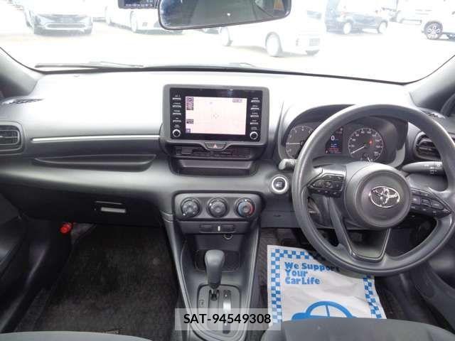 Toyota YARIS 2021-03 8883150-11