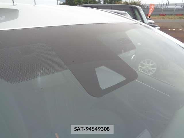 Toyota YARIS 2021-03 8883150-21