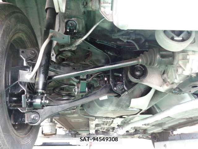 Toyota YARIS 2021-03 8883150-23