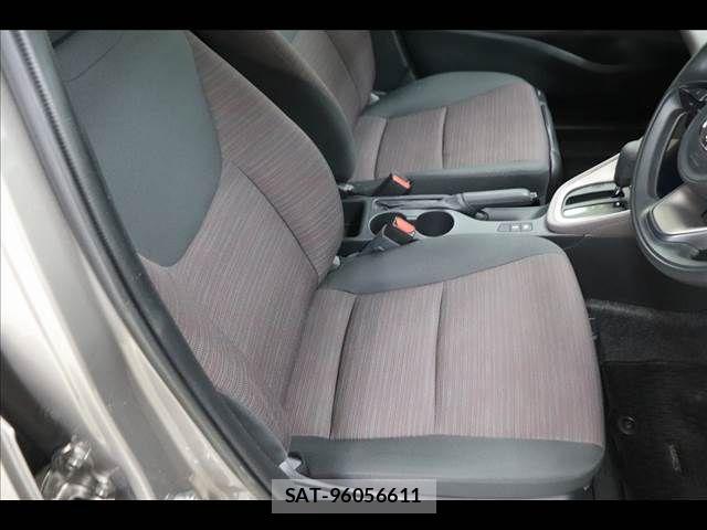 Toyota YARIS 2022-06 8883144-10