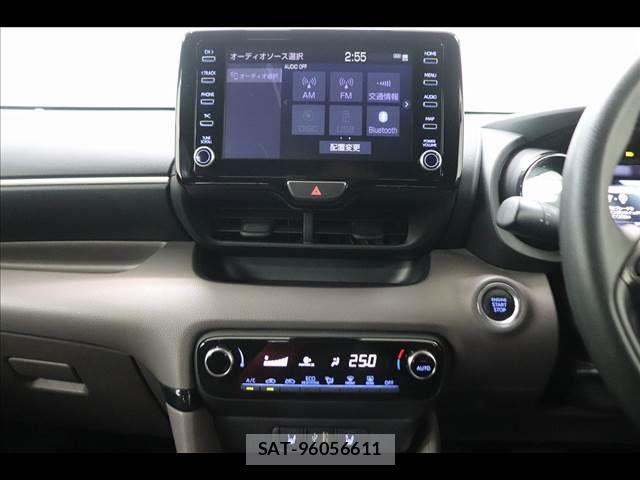Toyota YARIS 2022-06 8883144-1