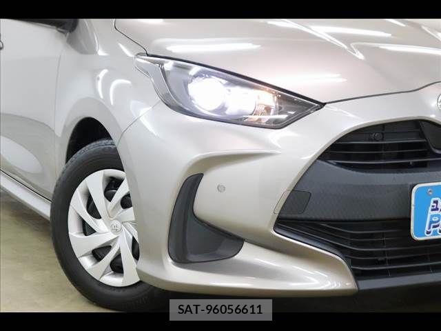 Toyota YARIS 2022-06 8883144-22