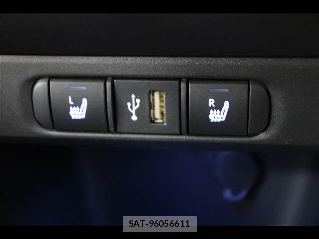 Toyota YARIS 2022-06 8883144-3