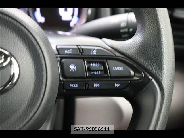 Toyota YARIS 2022-06 8883144-4