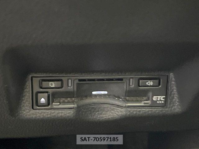 Toyota YARIS 2024-07 8883140-5