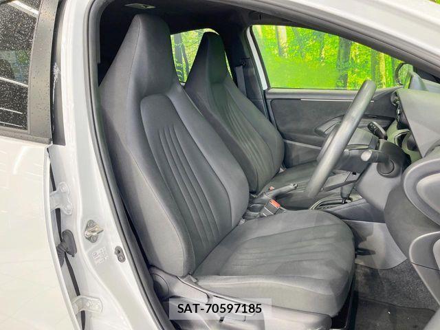 Toyota YARIS 2024-07 8883140-7