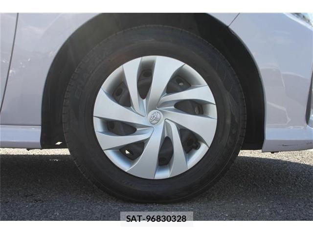 Toyota YARIS 2021-05 8884679-17