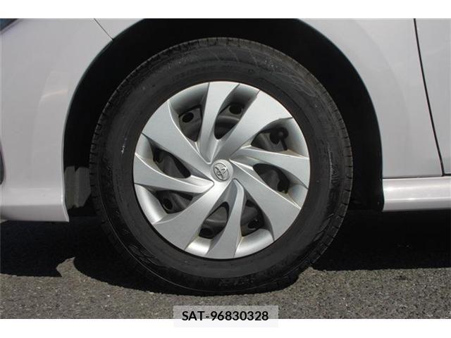 Toyota YARIS 2021-05 8884679-18