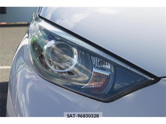 Toyota YARIS 2021-05 8884679-24