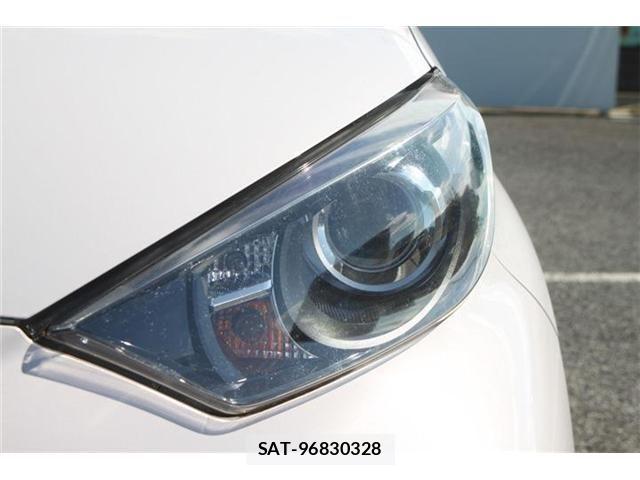 Toyota YARIS 2021-05 8884679-26
