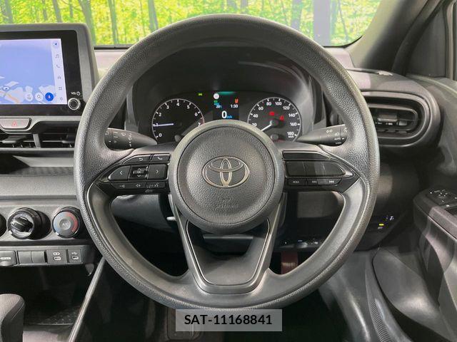 Toyota YARIS 2024-07 8884675-10