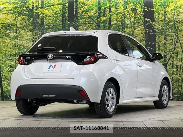 Toyota YARIS 2024-07 8884675-16