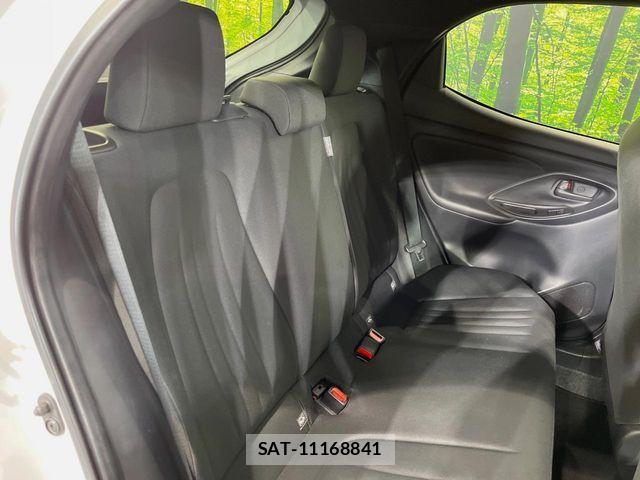 Toyota YARIS 2024-07 8884675-8