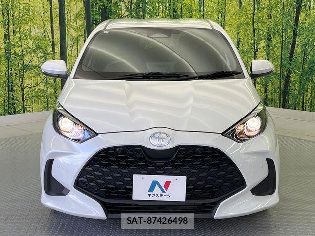 Toyota YARIS 2024-07 8884667-14