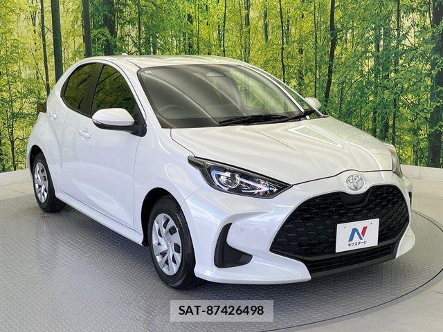 Toyota YARIS 2024-07 8884667-16