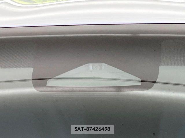 Toyota YARIS 2024-07 8884667-5