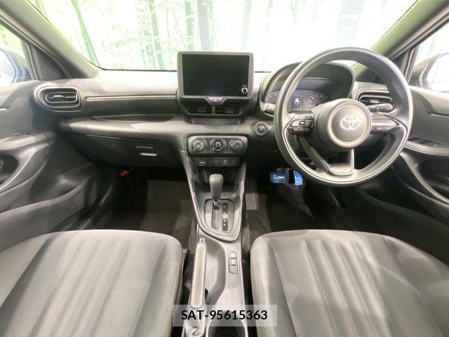 Toyota YARIS 2024-07 8884673-1