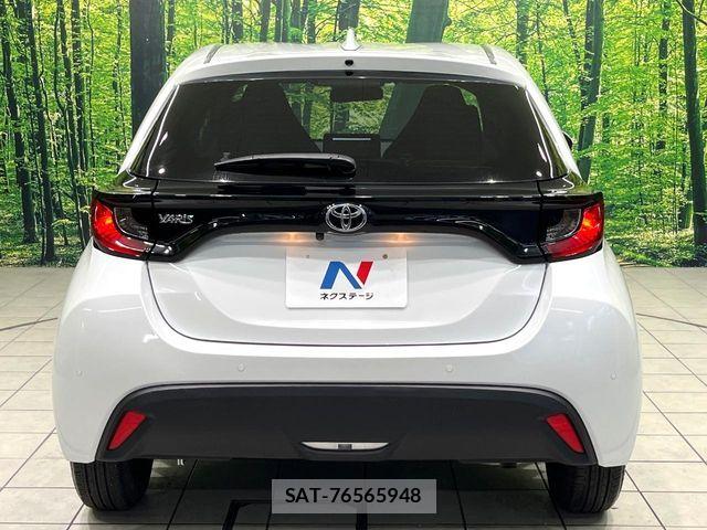 Toyota YARIS 2024-07 8884668-14