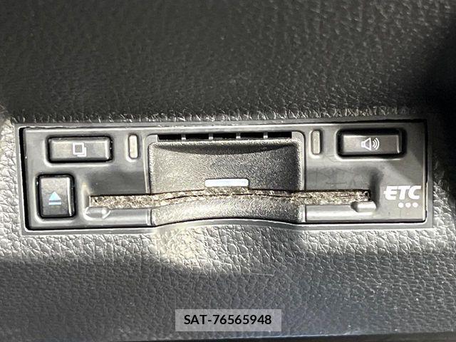 Toyota YARIS 2024-07 8884668-5