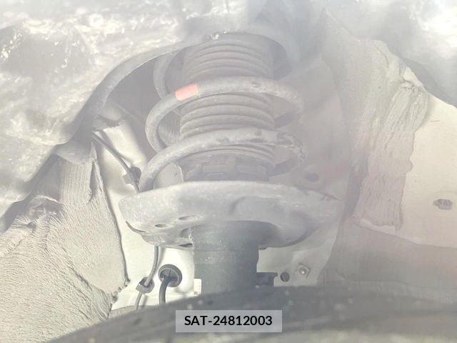Toyota YARIS 2024-07 8884678-19