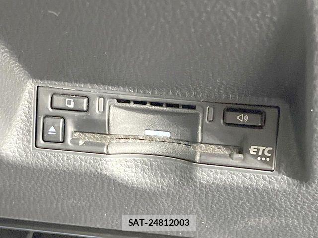Toyota YARIS 2024-07 8884678-5