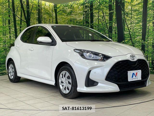 Toyota YARIS 2024-07 8884676-15