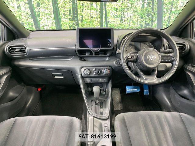 Toyota YARIS 2024-07 8884676-1