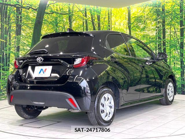 Toyota YARIS 2023-01 8884674-16